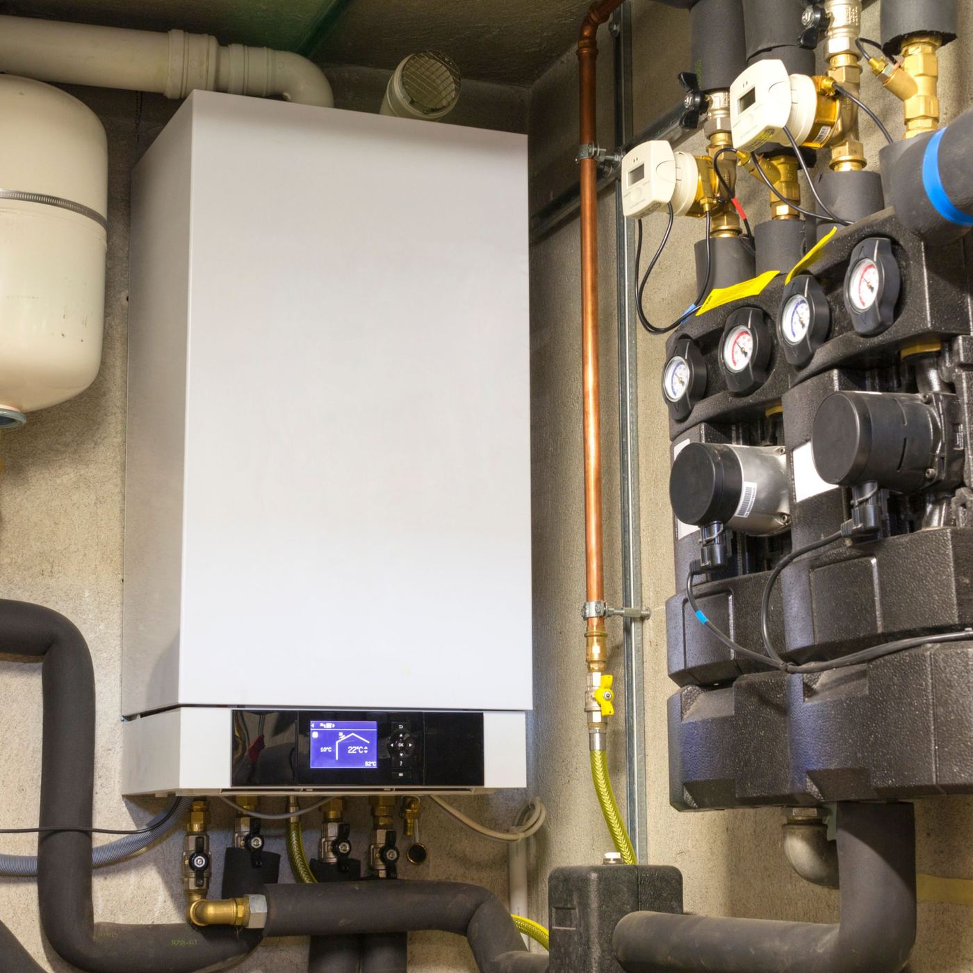 Chaudière à gaz et réseau de chauffage installés